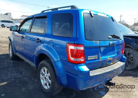 2012 Ford Escape Xlt z USA, uszkodzony, nr VIN 1FMCU9DG0CKB00536